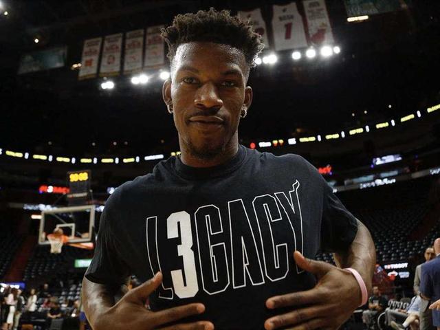 进攻端传中 进攻端传中