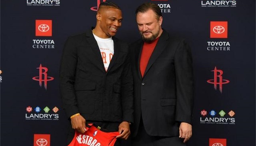 它让我们看 它让我们看